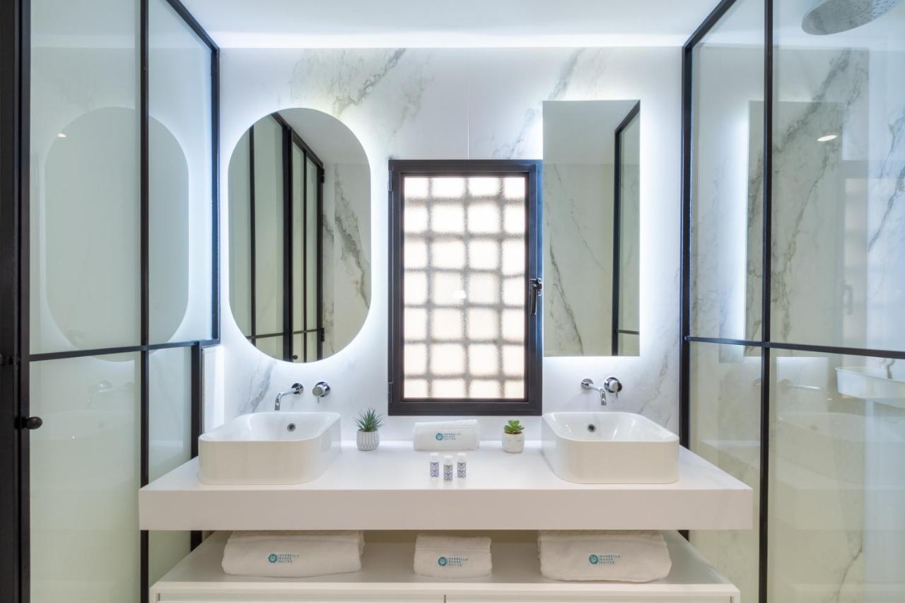 Marbella Banus Suites - Lily Playas Del Duque Banus Beach Apartment ภายนอก รูปภาพ