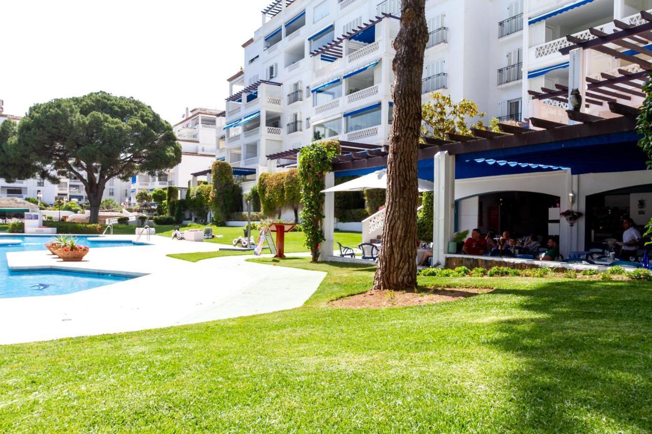 Marbella Banus Suites - Lily Playas Del Duque Banus Beach Apartment ภายนอก รูปภาพ